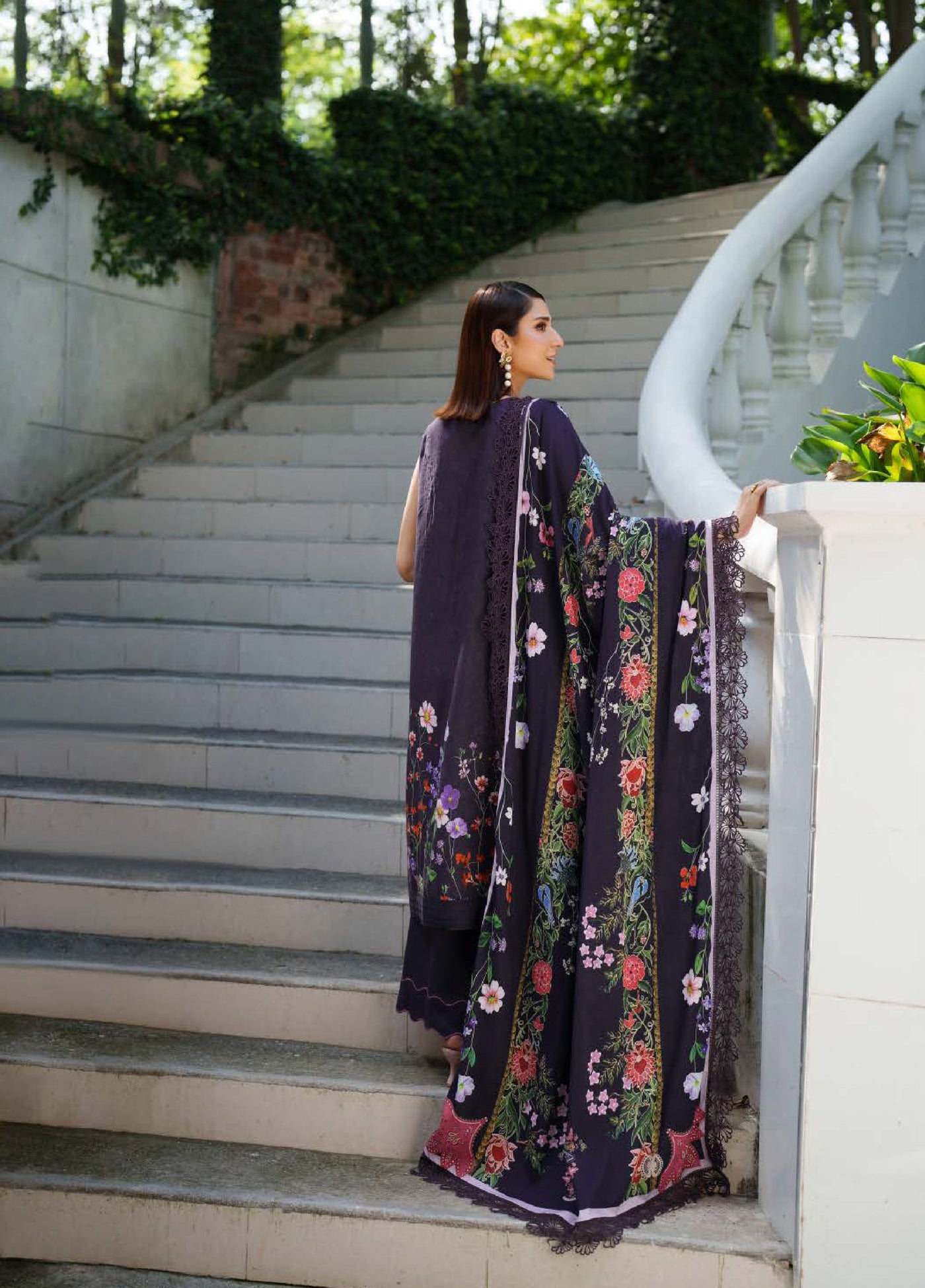 Meraki by Asifa And Nabeel Unstitched Viscose Embroidered Suits 3 Piece AN25MW ANM-04-Winter rose - Casual Collection