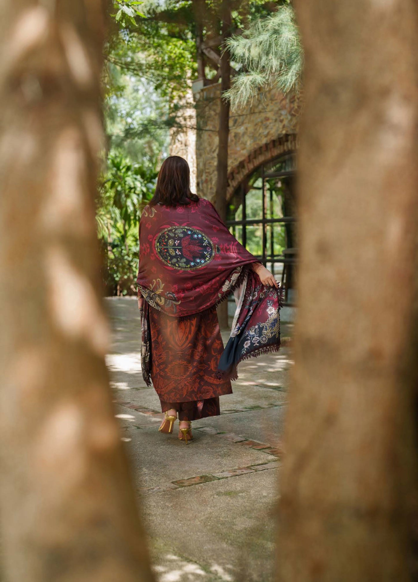 Meraki by Asifa And Nabeel Unstitched Viscose Embroidered Suits 3 Piece AN25MW ANM-10-Crimson Chill - Casual Collection