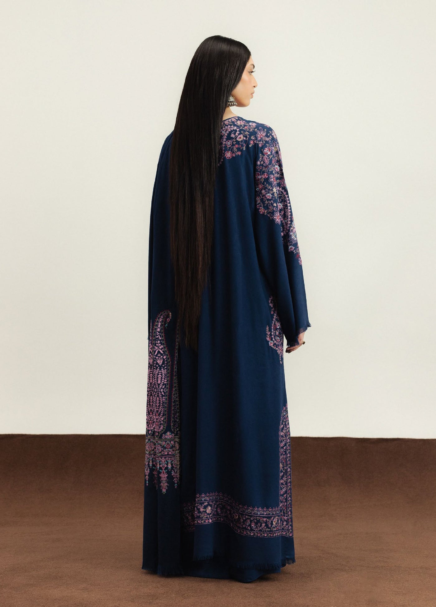 Zara Shahjahan Unstitched Casuals Marina Embroidered Suits 3 Piece CZS25WC D3-Neelum - Casuals Collection