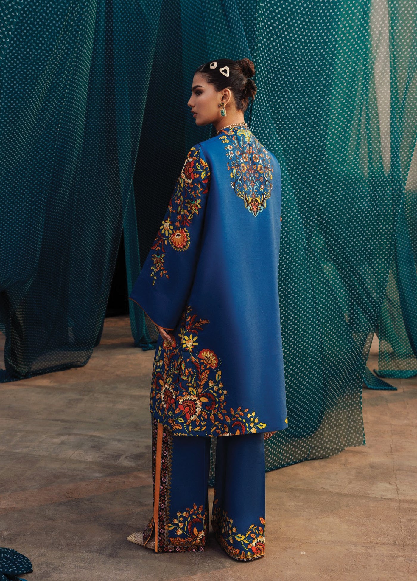 Aik Roz by Aik Atelier Unstitched Khaddar Printed Suits 3 Piece AIK25RK Look 03 - Winter Collection