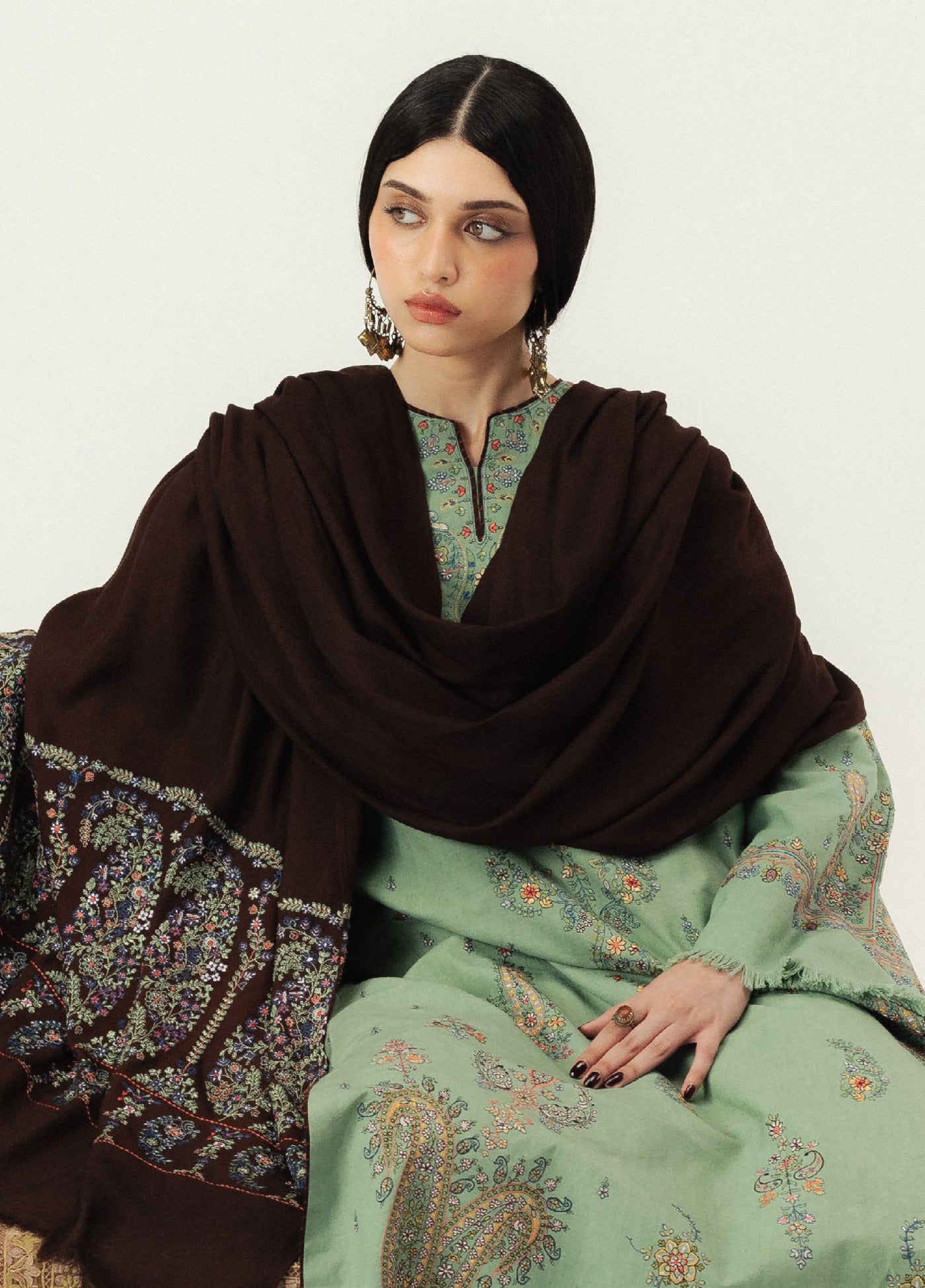 Zara Shahjahan Unstitched Casuals Karandi Embroidered Suits 3 Piece CZS25WC D4-Keran - Casuals Collection