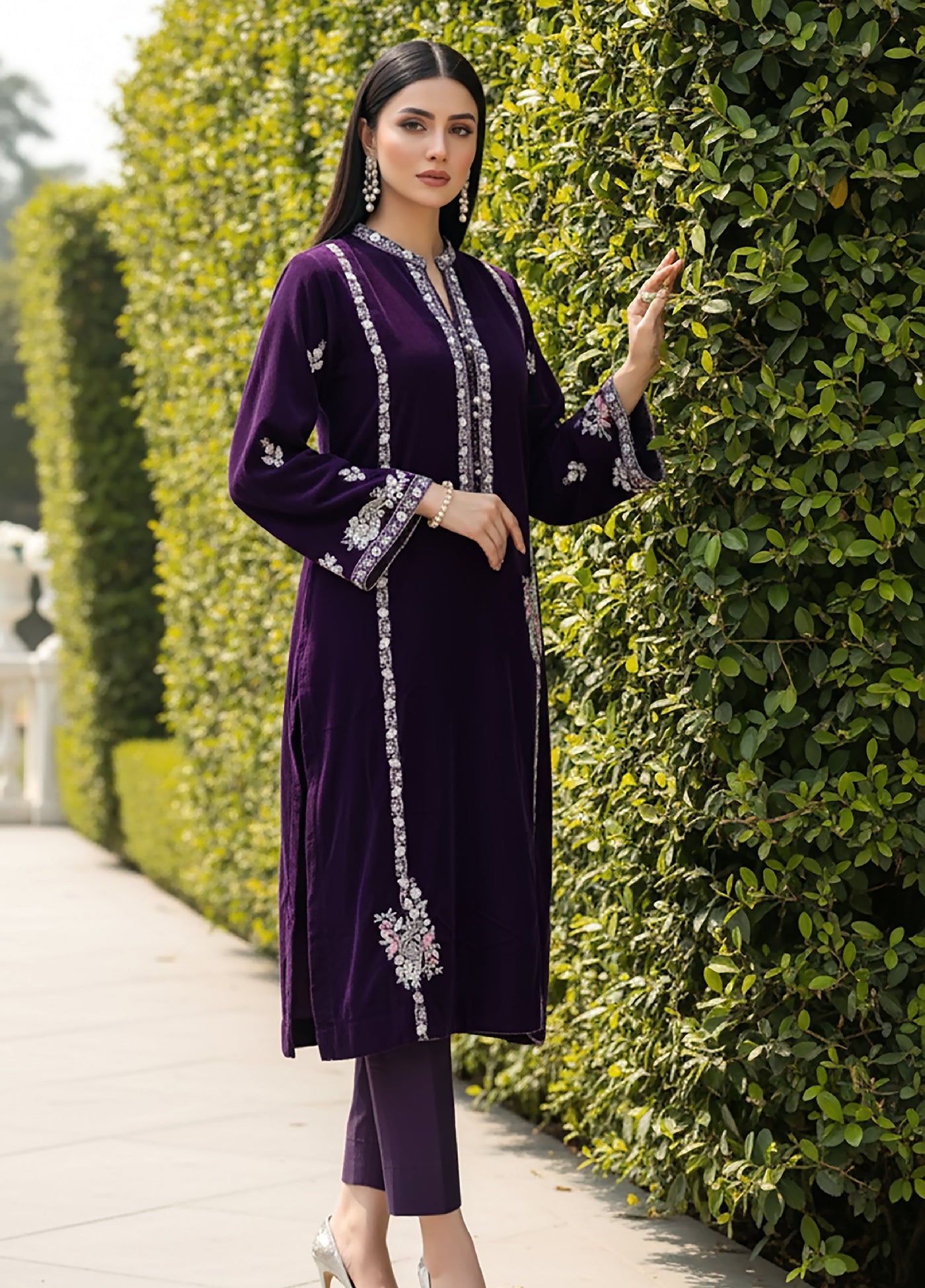Lakhany Womens Pret Embroidered Velvet 1 Piece LG-RK-0081-W-EMB-1P - Festive Collection