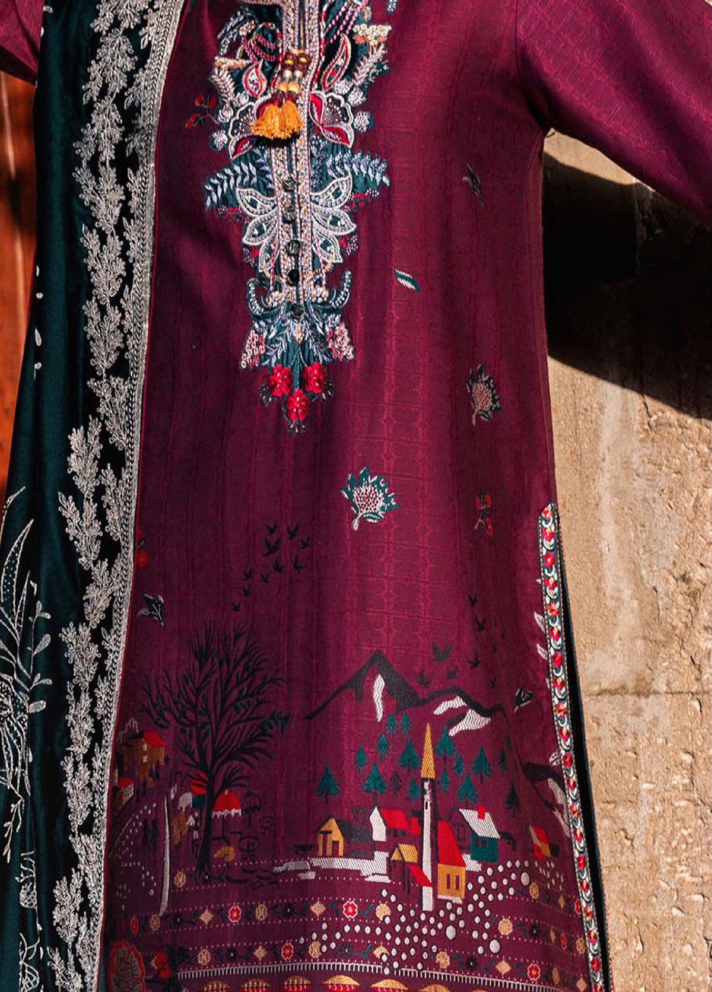 Lueur D Orient by Esmel Unstitched Viscose Suits 3 Piece EML25LW D-05 Froya - Winter Collection