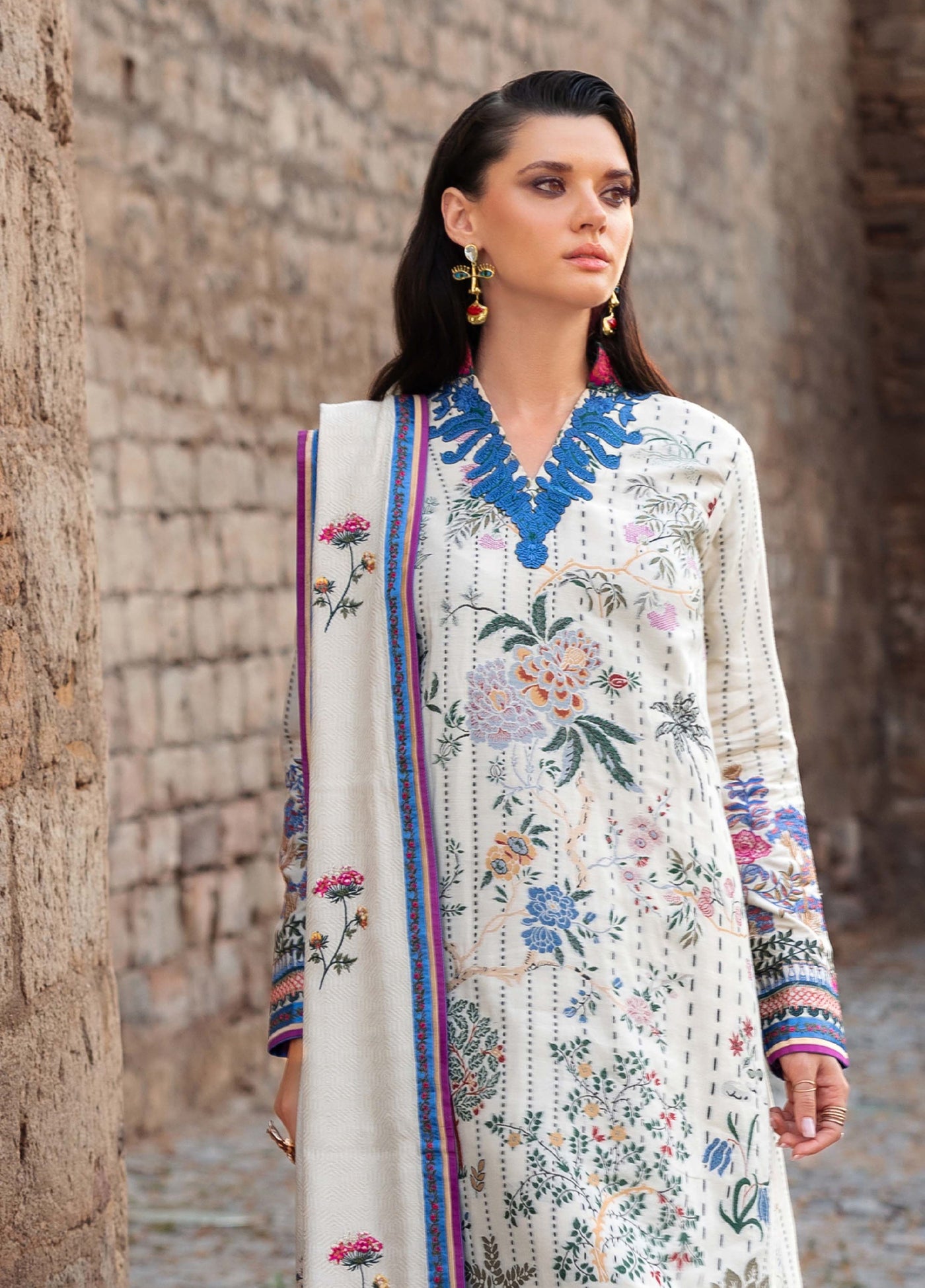 Lueur D Orient by Esmel Unstitched Viscose Suits 3 Piece EML25LW D-01 Ivoria - Winter Collection