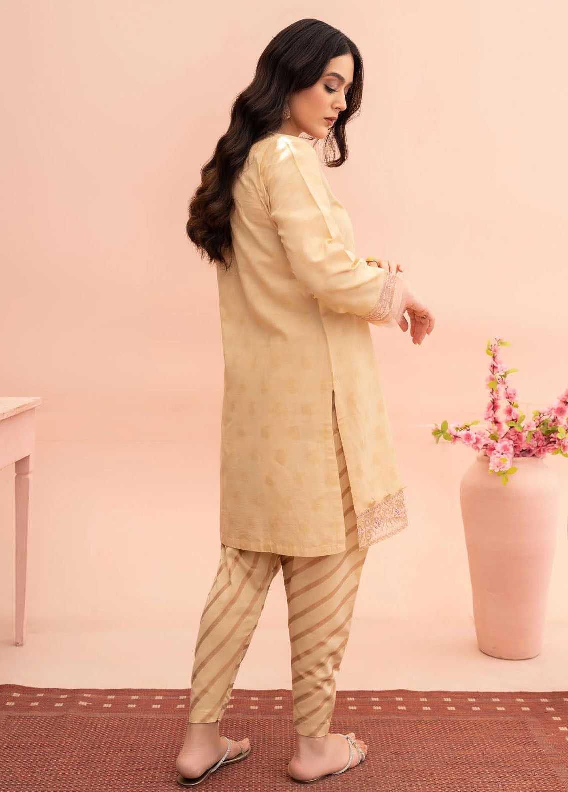 Vitalia Pret Embroidered Jacquard 2 Piece Suit VP2P-SS23-705 Freesia