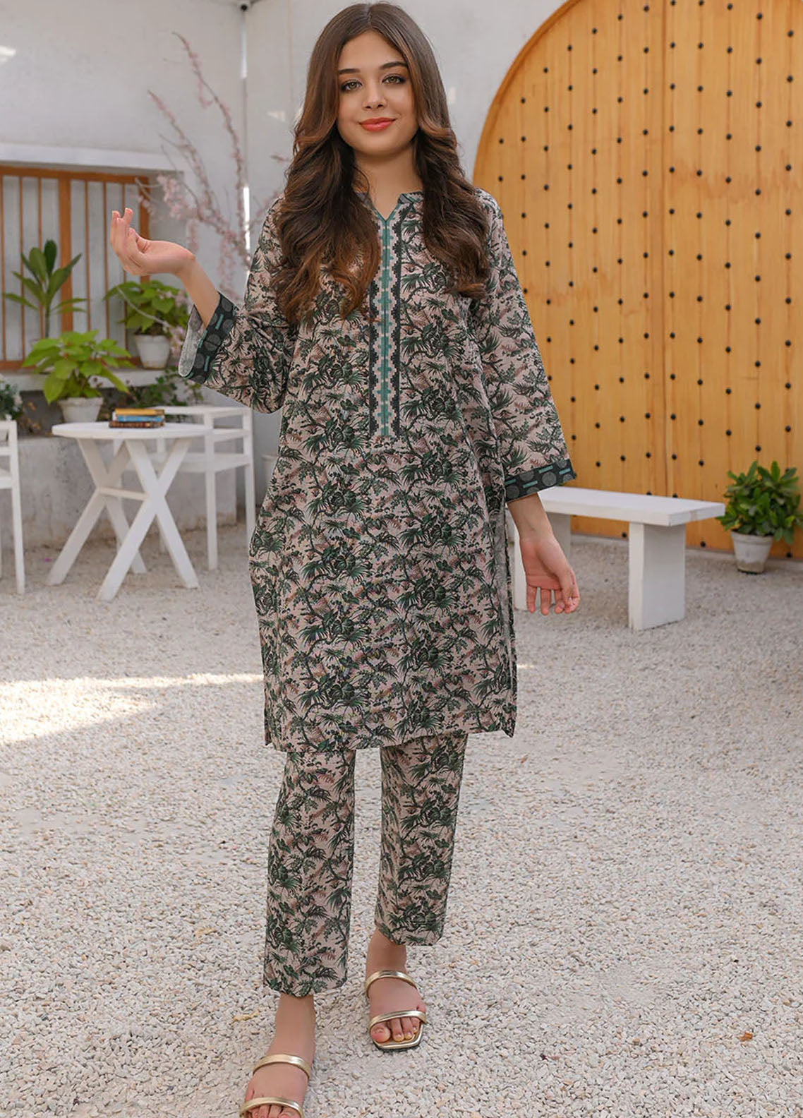 Waniya Pret Casual Khaddar 2 Piece Suit WKA20-124 TROPIC TRELLIS