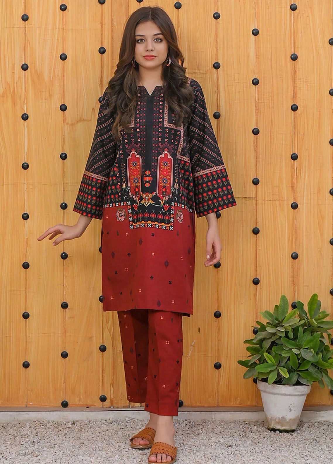 Waniya Pret Casual Khaddar 2 Piece Suit WKA20-126 SANGRIA