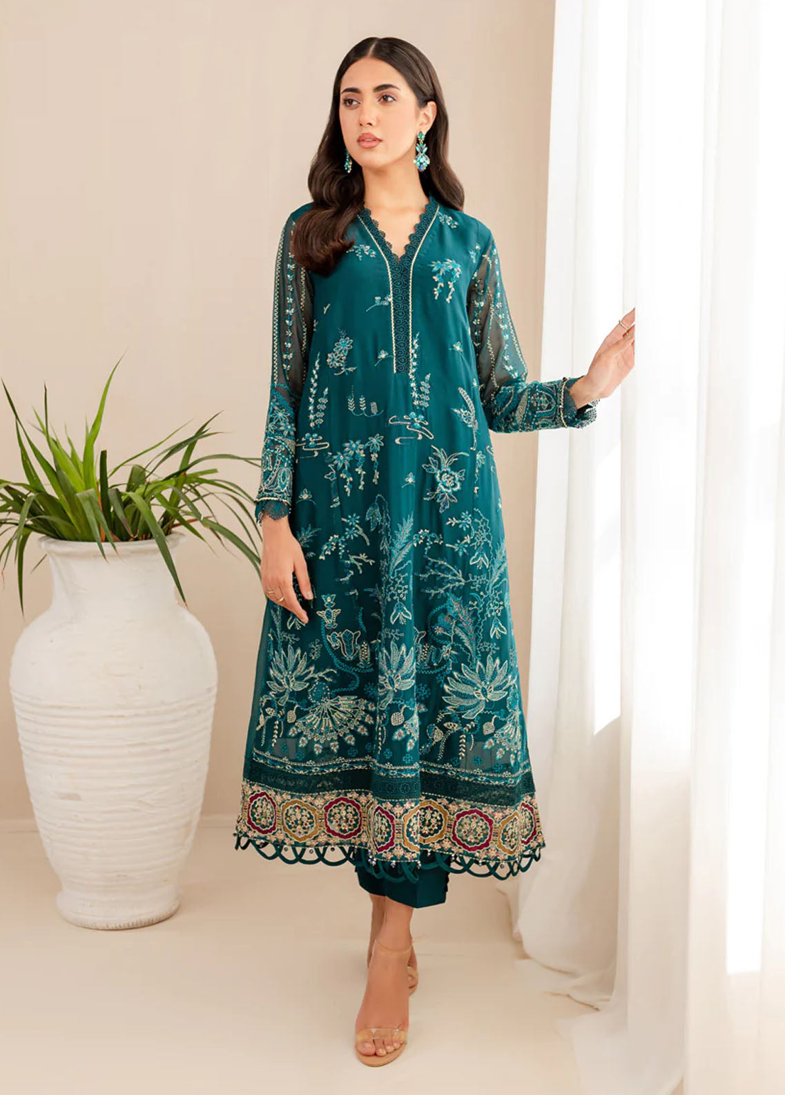 Xenia Formals Pret Embroidered Chiffon 3 Piece Suit XFR-23-565 EIRA