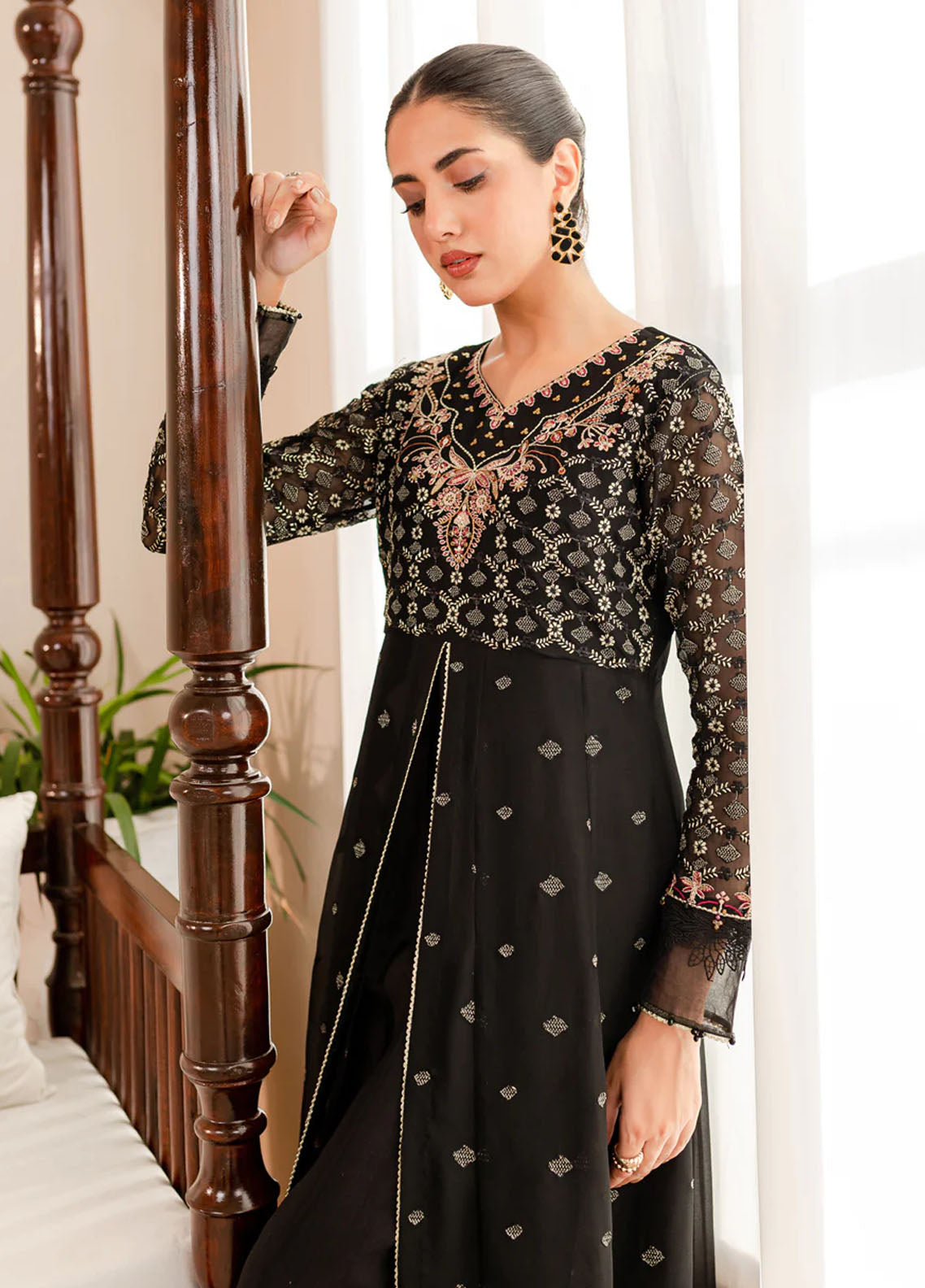 Xenia Formals Pret Embroidered Chiffon 2 Piece Suit XFR-23-570 Dahlia