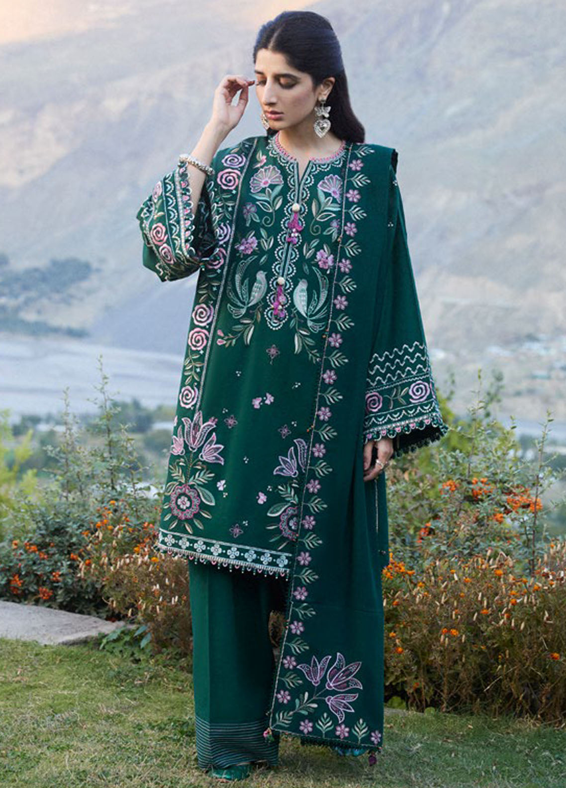 Zaha Unstitched Winter Collection 2024 ZW24-11 Arsin