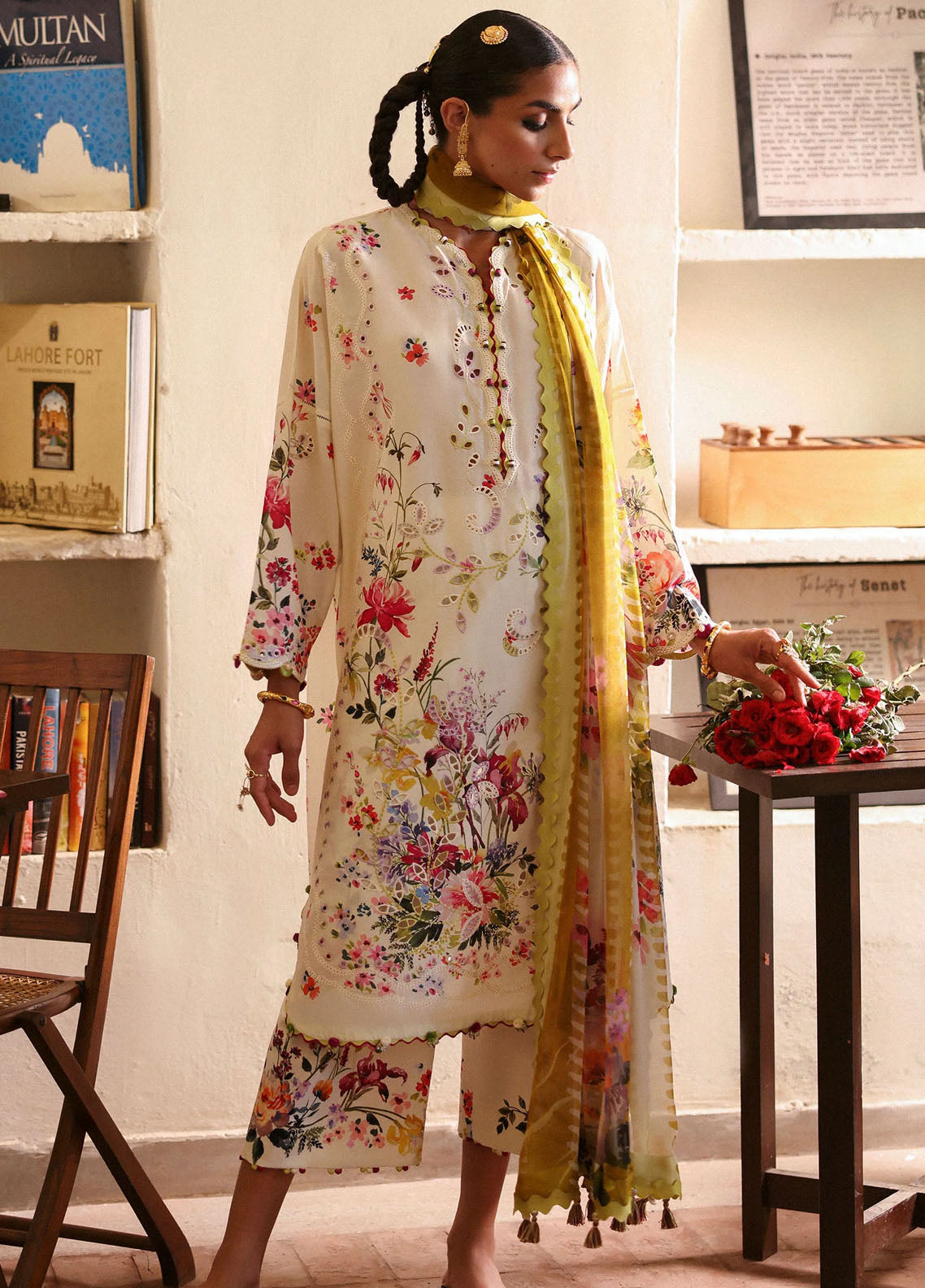Zaha by Khadijah Shah Embroidered Lawn Suits Unstitched 3 Piece ZL25UF D-10 Chandni