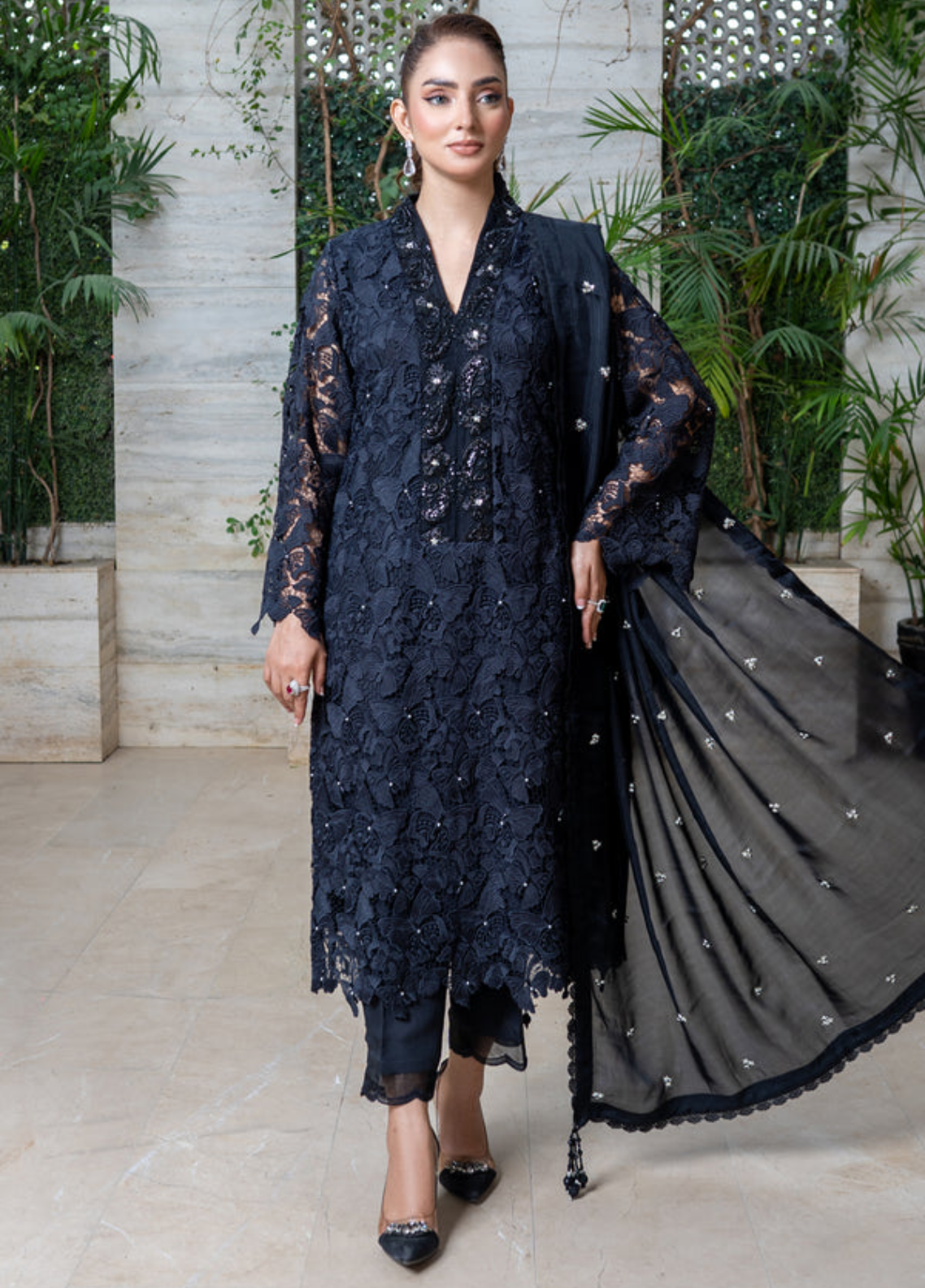 Zaib Un Nisa Pret Embroidered Qurashia 3 Piece Suit Qureshia Black