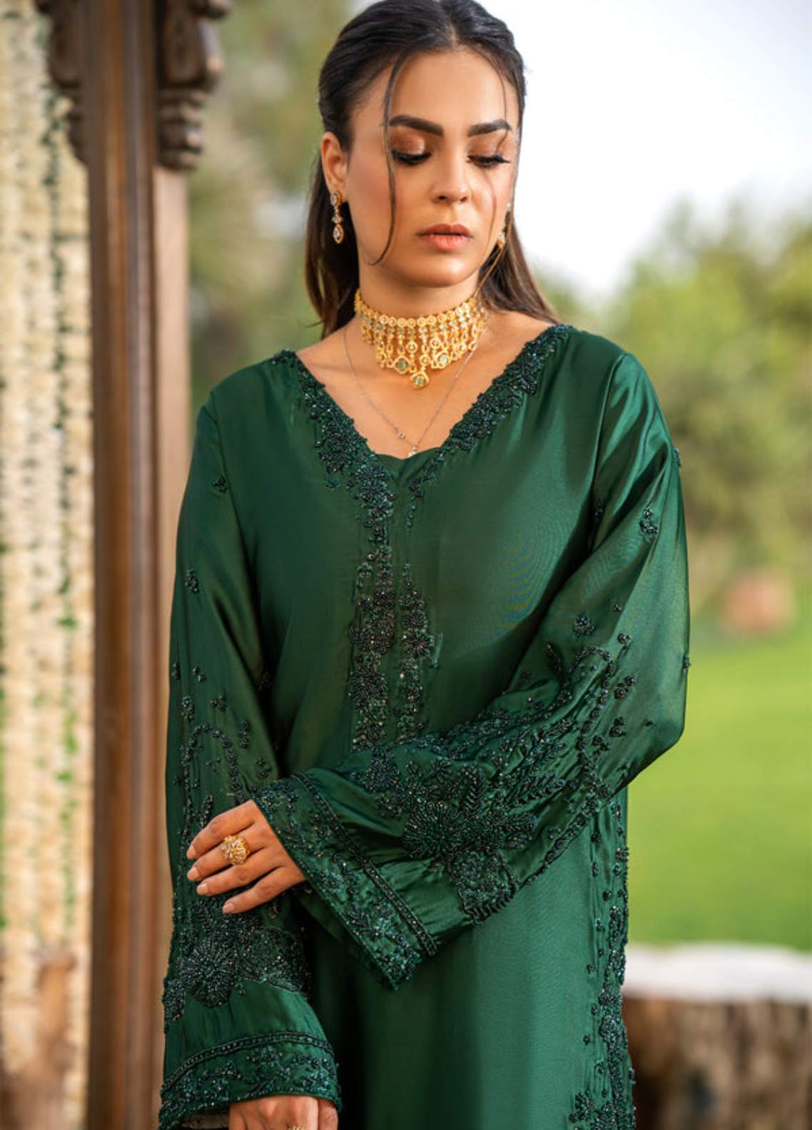 Zaib Un Nisa Pret Embroidered Silk 3 Piece Suit Darwish