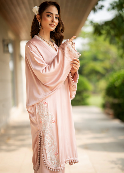 Zaib Un Nisa Pret Embroidered Silk 3 Piece Suit Floral