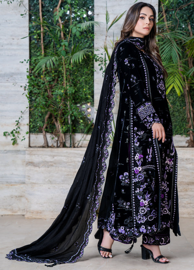 Zaib Un Nisa Pret Embroidered Velvet 3 Piece Suit Amalfi