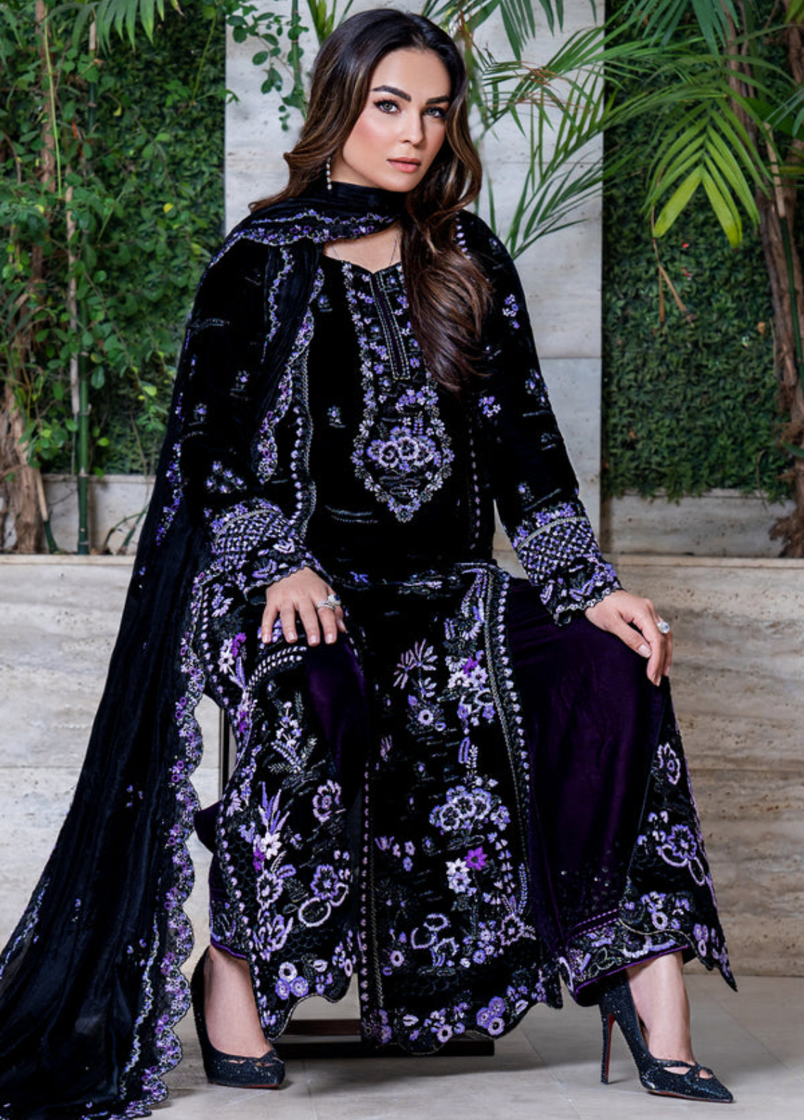 Zaib Un Nisa Pret Embroidered Velvet 3 Piece Suit Amalfi