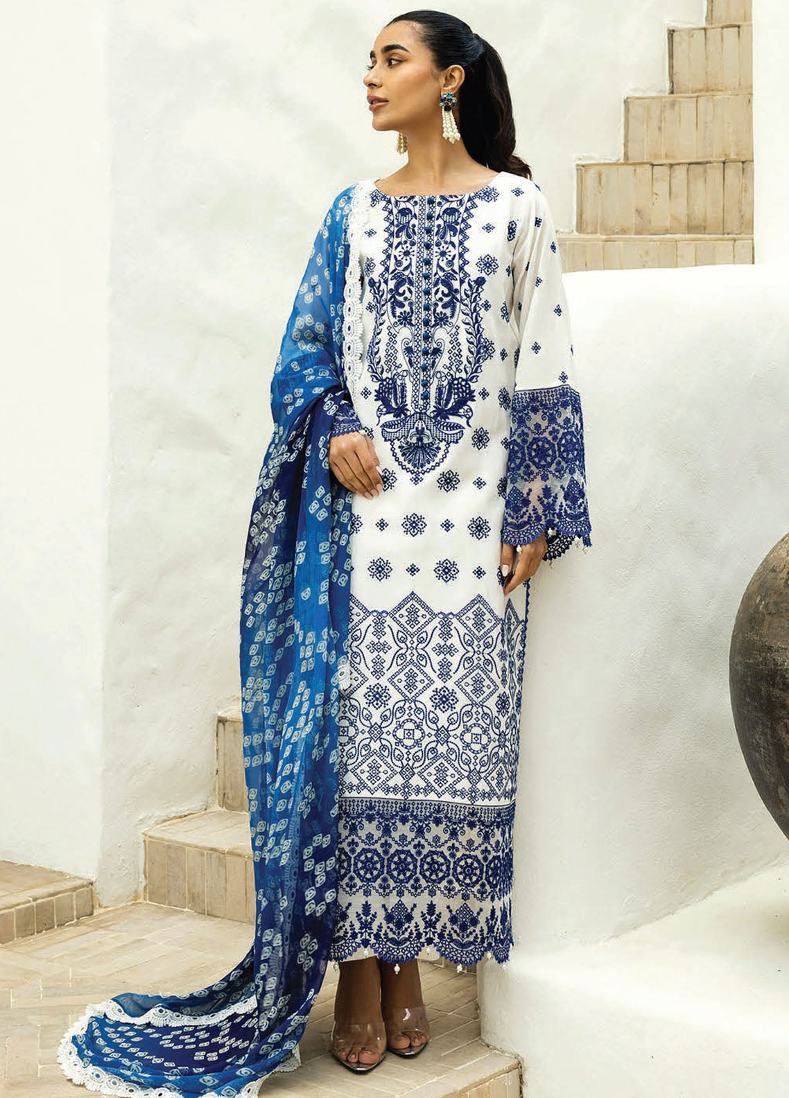 Zainab Chottani Embroidered Chikankari Suits Unstitched 3 Piece D8A Reem