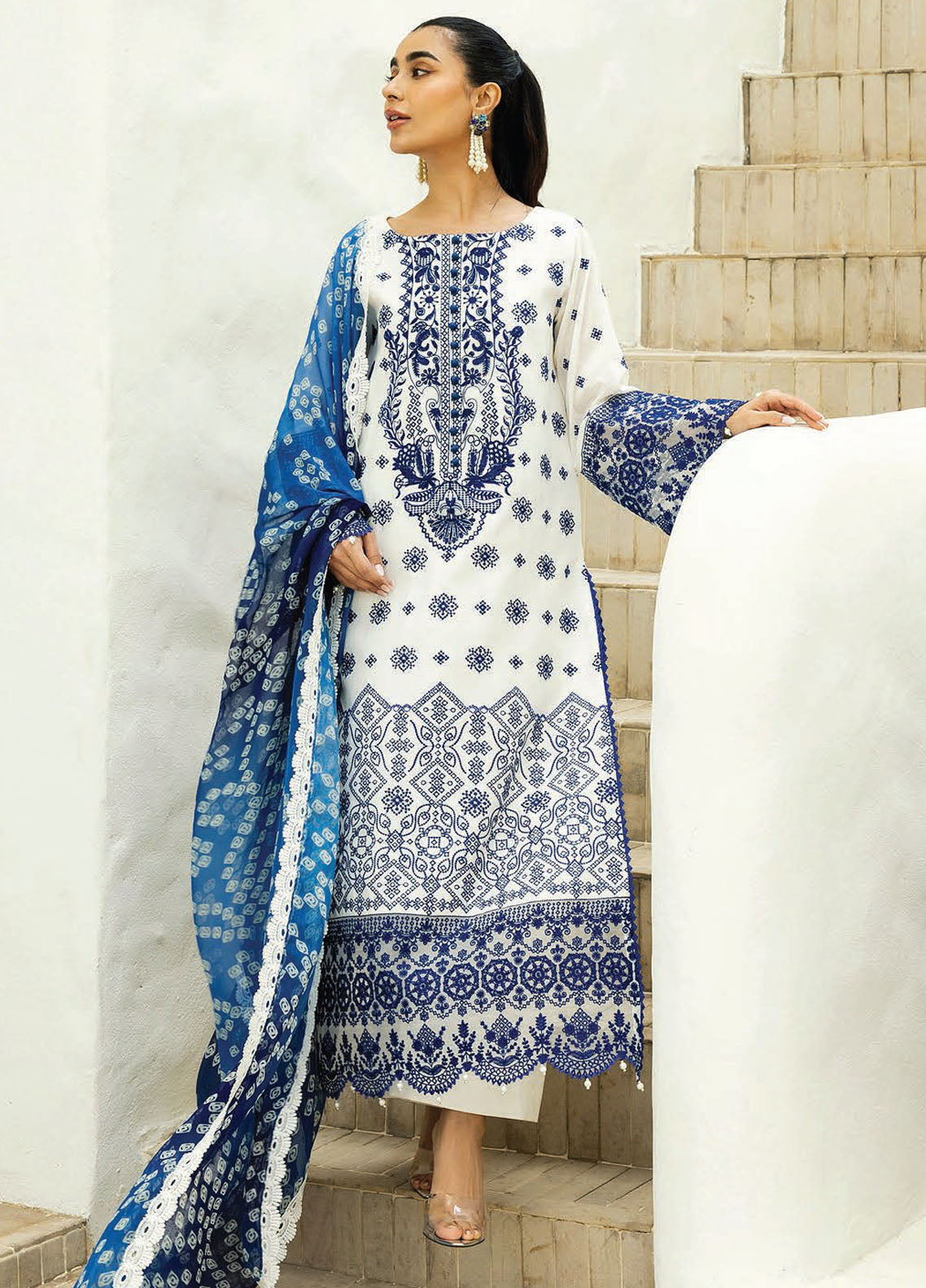 Zainab Chottani Embroidered Chikankari Suits Unstitched 3 Piece D8A Reem