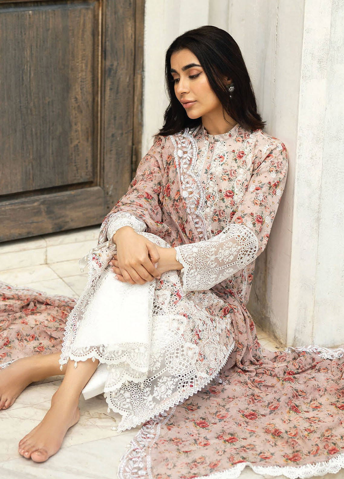 Zainab Chottani Embroidered Chikankari Suits Unstitched 3 Piece D9A Lamia