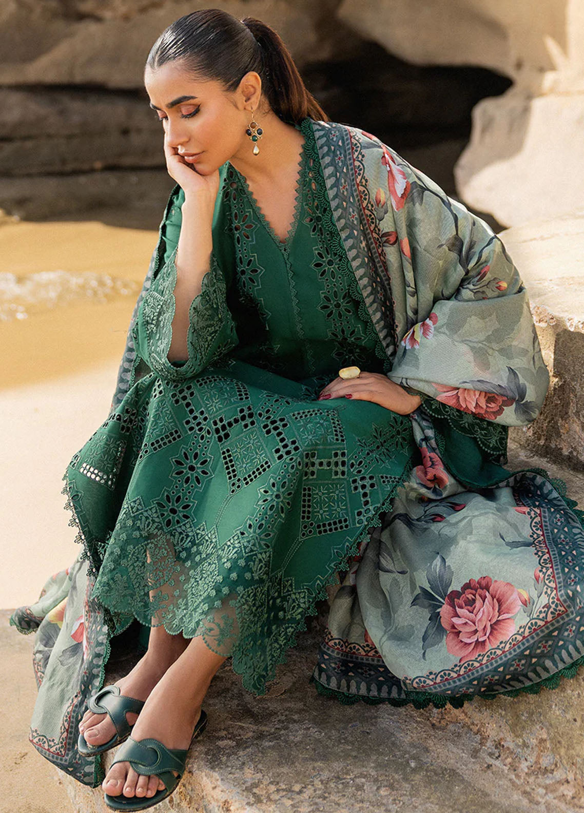 Zainab Chottani Chikankari Luxury Unstitched Collection 2024 D-1A Aysel