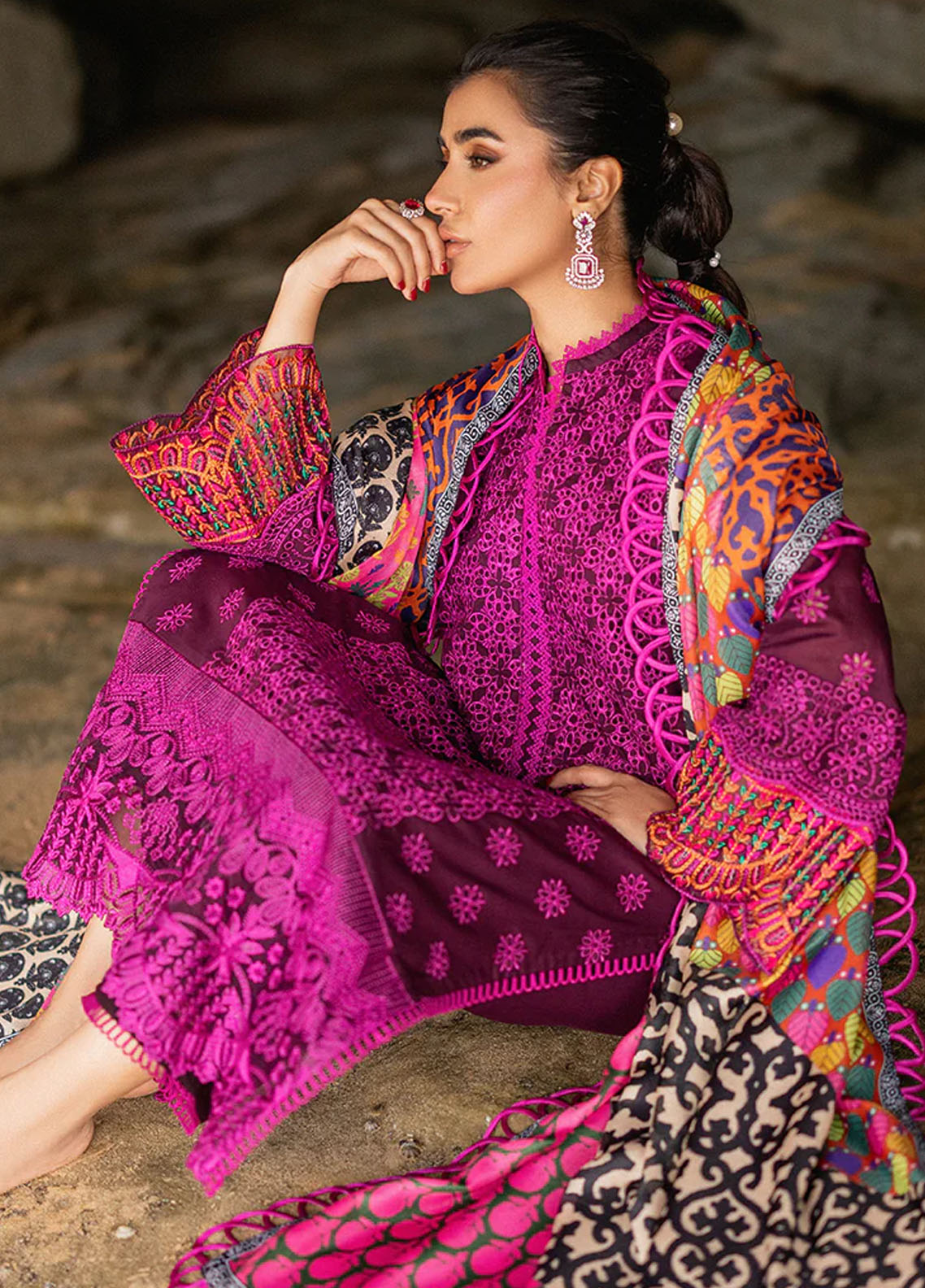Zainab Chottani Chikankari Luxury Unstitched Collection 2024 D-4B Naysa
