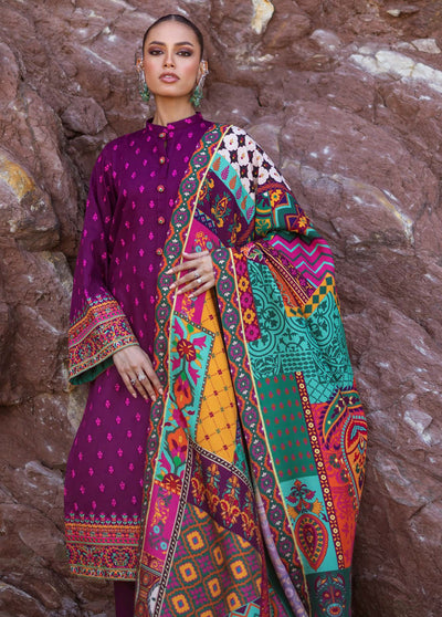 Zainab Chottani Winter Shawl Unstitched Collection 2023 D10 Gul