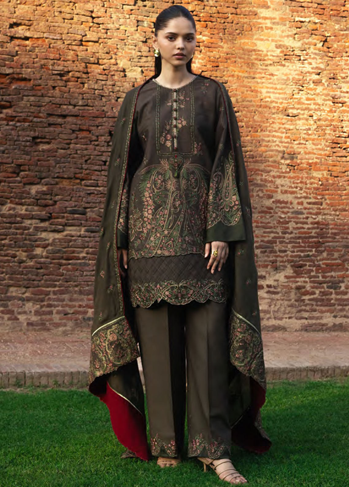 Zara Shahjahan Winter Unstitched Collection 2024 D-05 Zohreh