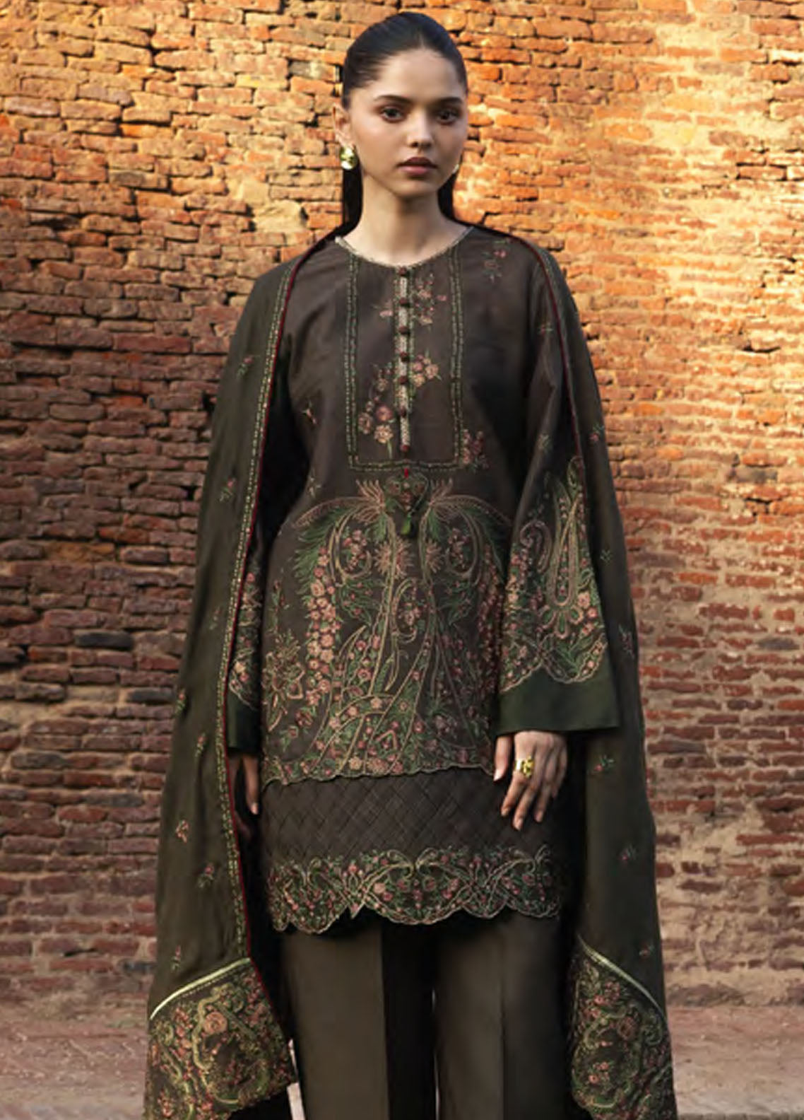 Zara Shahjahan Winter Unstitched Collection 2024 D-05 Zohreh