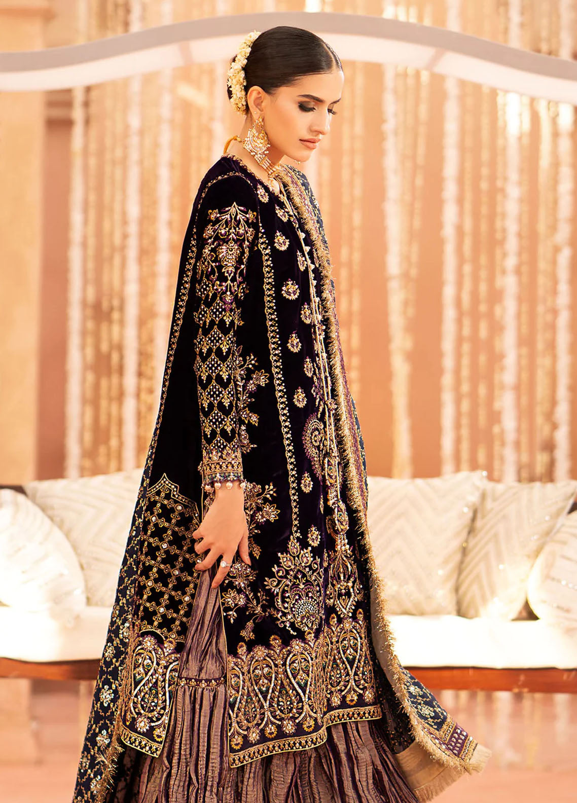 Zardozi By AIK Atelier Velvet Collection 2023 Look 09