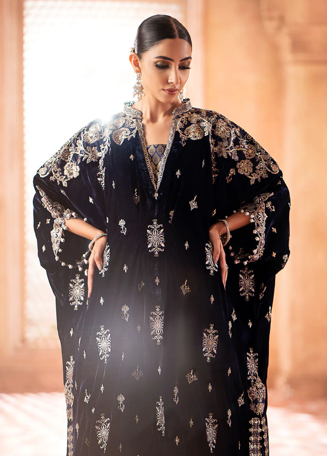 Zardozi By AIK Atelier Velvet Collection 2023 Look 10