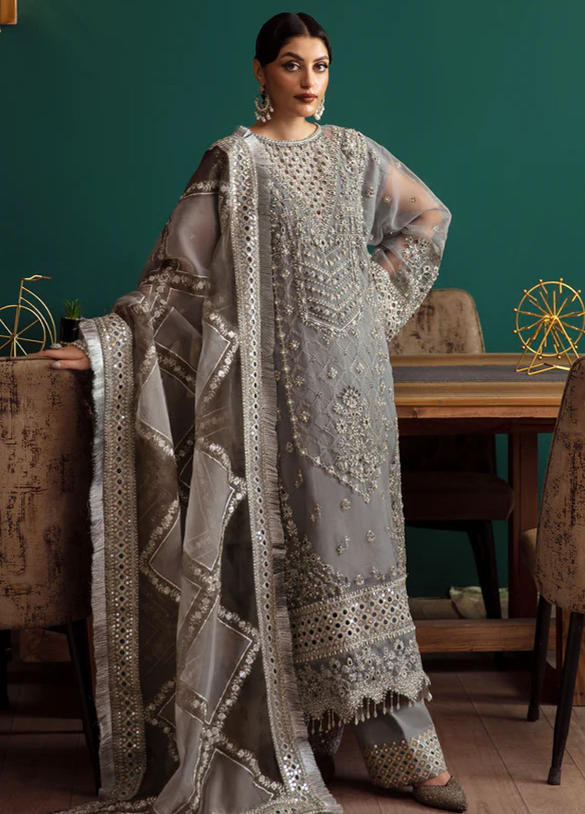 Zarin by Eleshia Luxury Formals Collection 2024 ELS24ZL Sherine