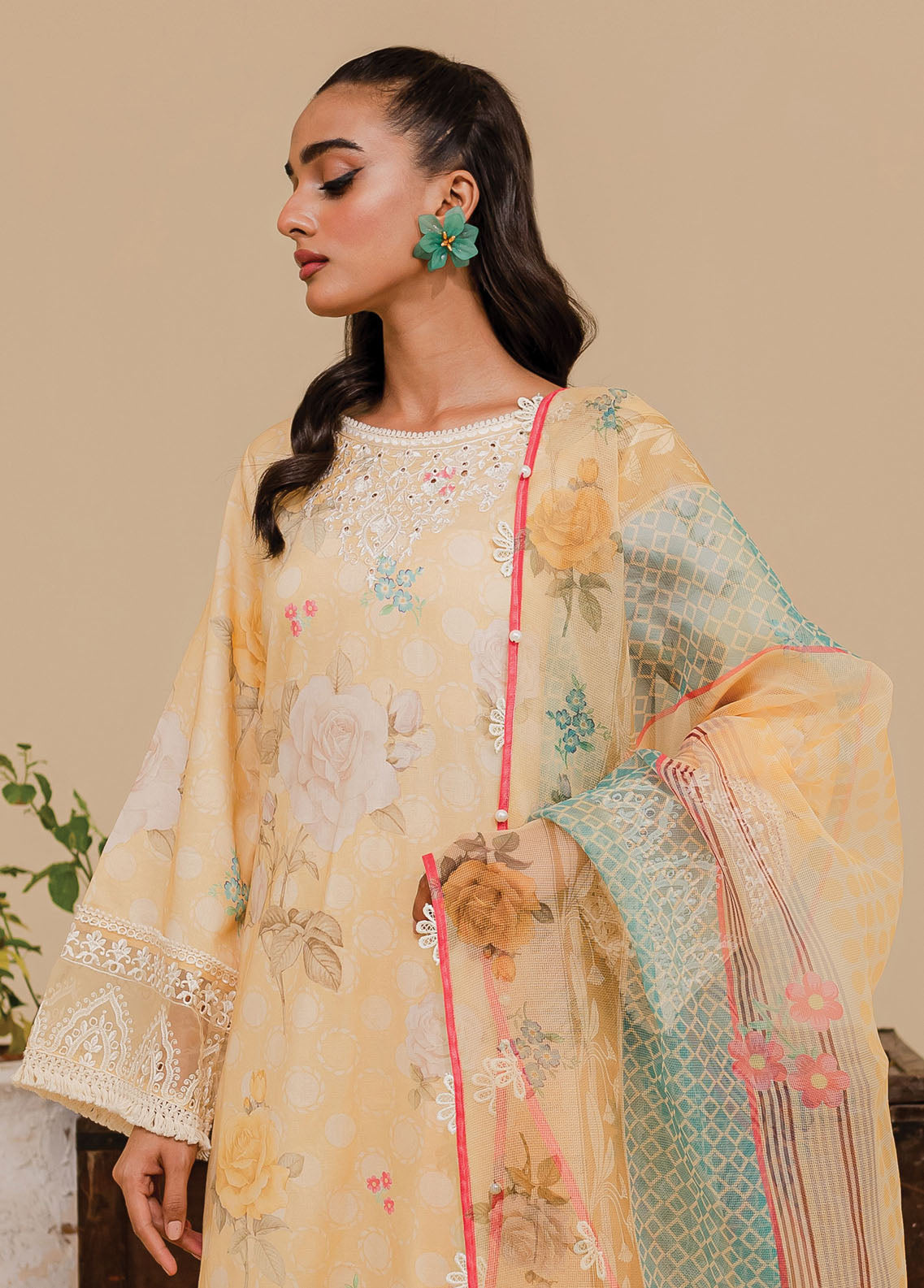 Zoya & Fatima Summer Basics Unstitched Collection 2023 ZF4-259