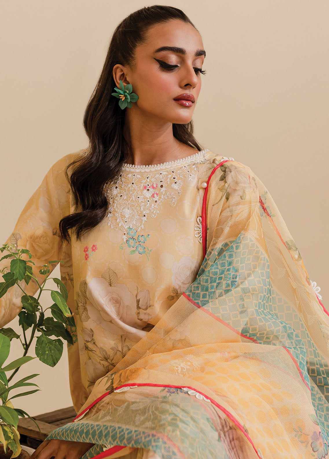 Zoya & Fatima Summer Basics Unstitched Collection 2023 ZF4-259