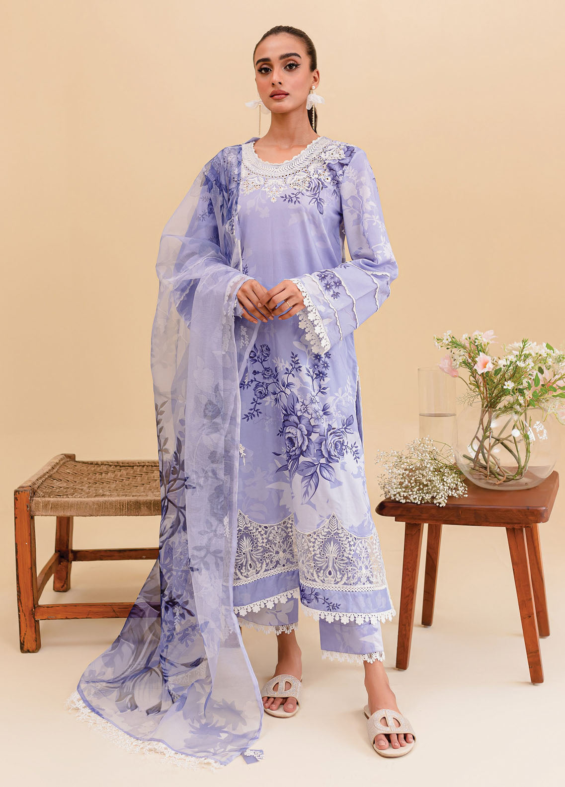 Zoya & Fatima Summer Basics Unstitched Collection 2023 ZF7-404