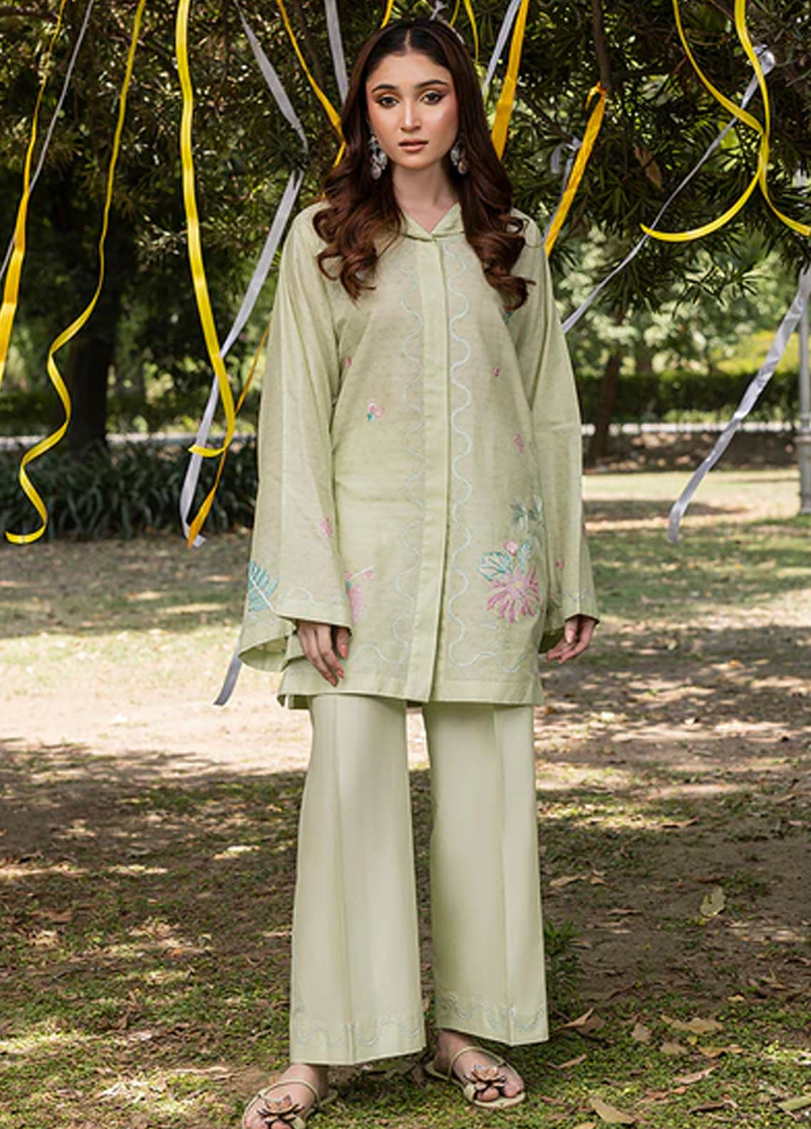 Zuri Pret Embroidered Lawn 2 Piece Suit Lujain ZP-10 Mint Green