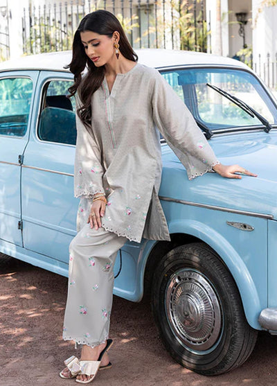 Zuri Pret Embroidered Lawn 2 Piece Suit Oreena ZP-11 Grey