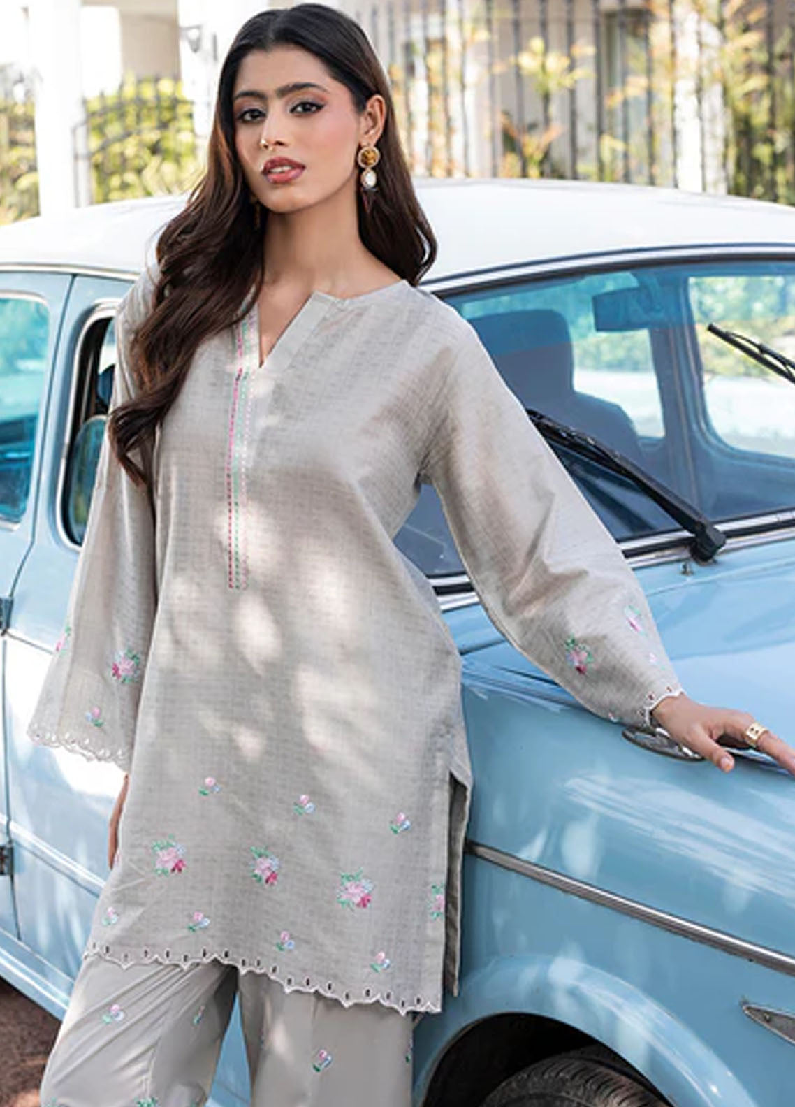Zuri Pret Embroidered Lawn 2 Piece Suit Oreena ZP-11 Grey