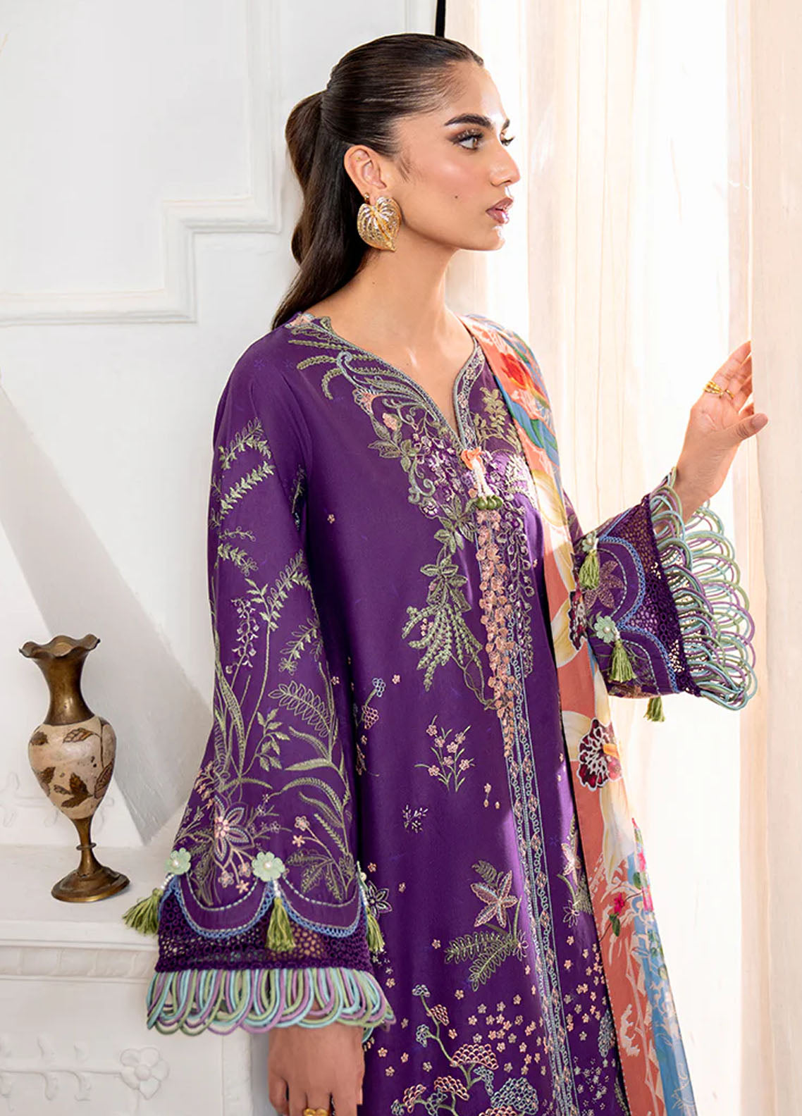 Aezel by Roheenaz Embroidered Cambric Suits Unstitched 3 Piece RNZ25AC D-01 B Emaan - Winter Collection