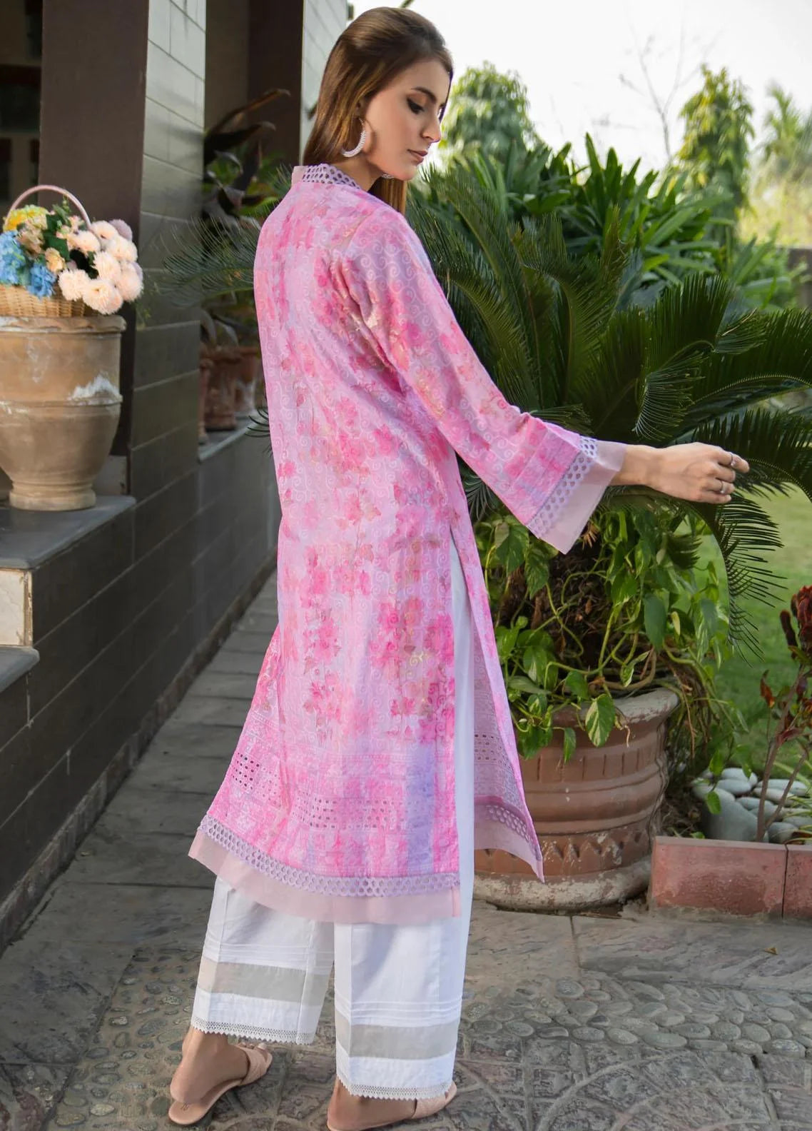 Naaz Couture Casual Pret Chikankari Lawn Kurta NC23NK-2 Floral Pink