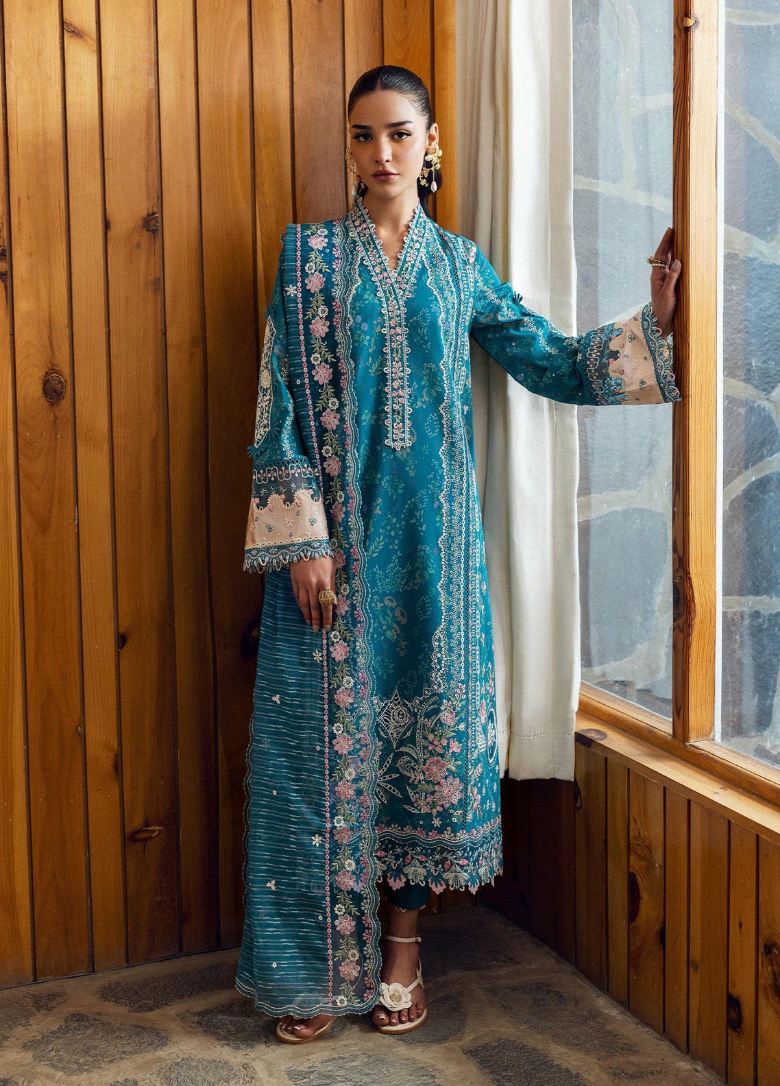 Qlinekari by Qalamkar Embroidered Lawn Suits Unstitched 3 Piece QLM25QK DC-10 Fina