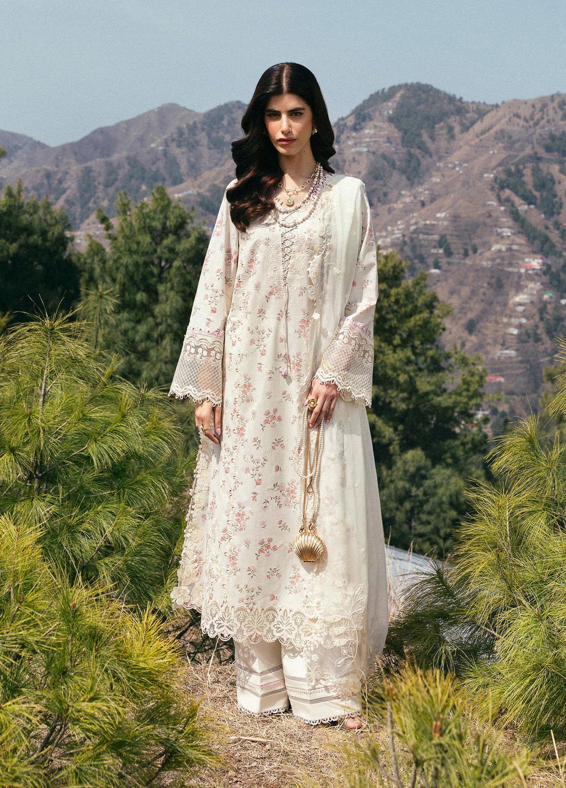 Qlinekari by Qalamkar Embroidered Lawn Suits Unstitched 3 Piece QLM25QK DC-13 Miri