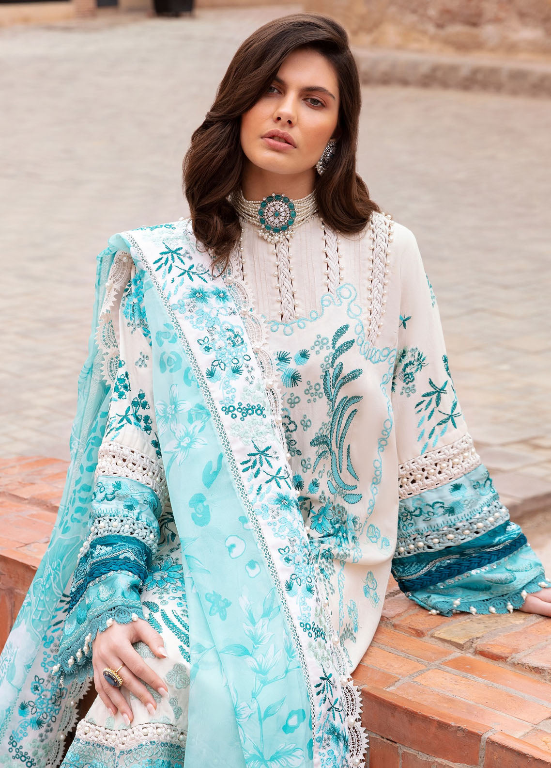 Amaani By Republic Womenswear Embroidered jacquard Suits Unstitched 3 Piece RW23A D-6B Tilila - Luxury Eid Collection