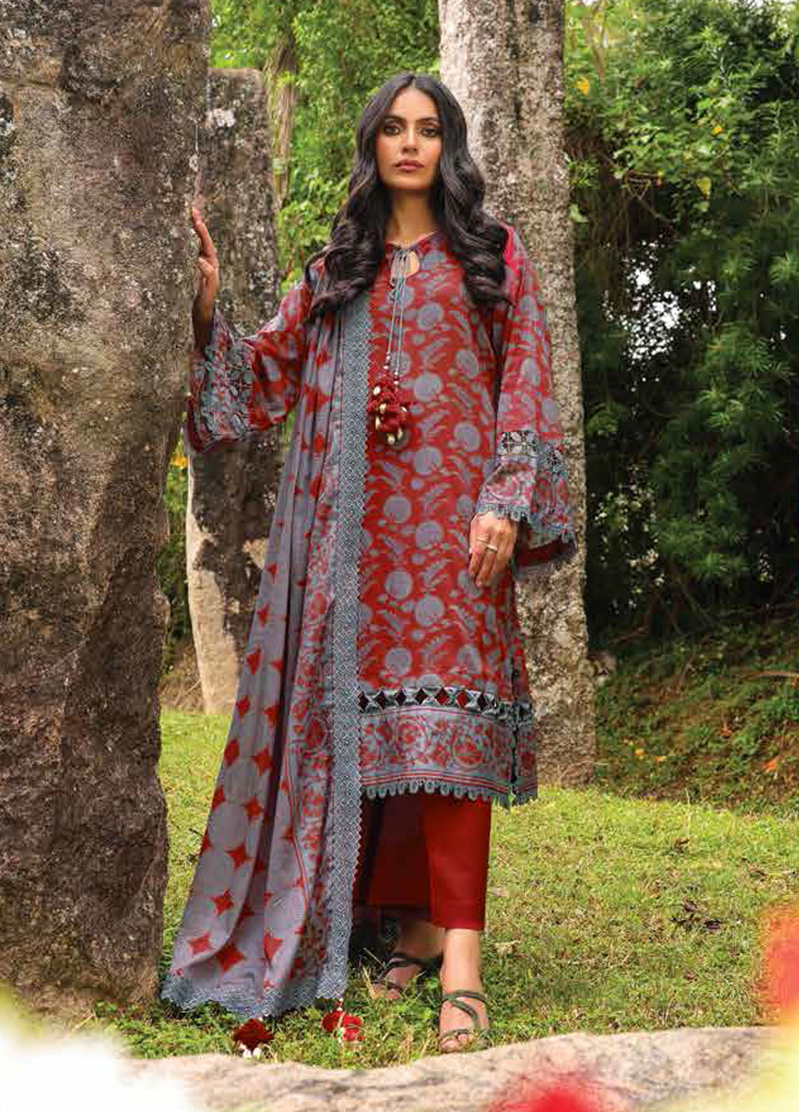 Al Karam Printed Lawn Suits Unstitched 3 Piece AK23SSL SSF-72-23-Red - Summer Collection