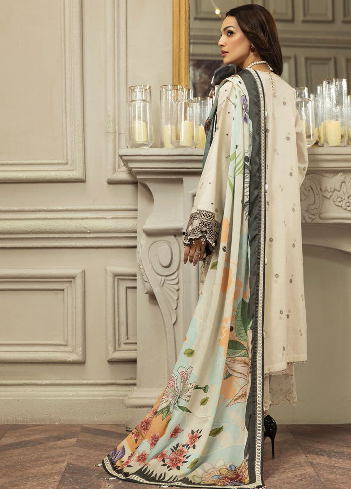 Anaya By Kiran Chaudhry Eid Festive Lawn Collection 2023 AL23-06-Madhu