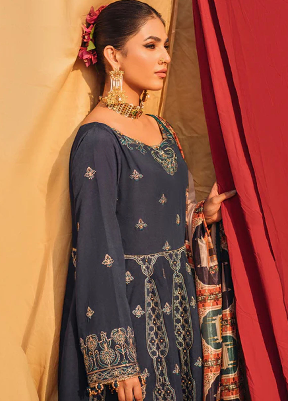 Bahaar Aie By Shurooq Unstitched Luxury Collection 2023 SHQ23BA Panchi