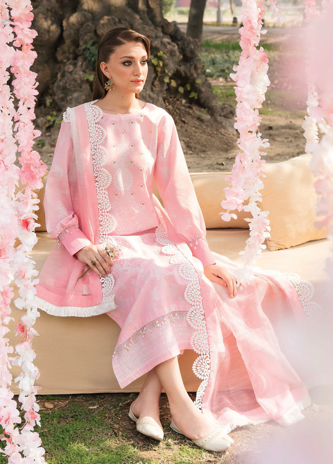 Bahaar By Ayzel Lawn Collection 2023 AZL-23-V1-05 Gurhal
