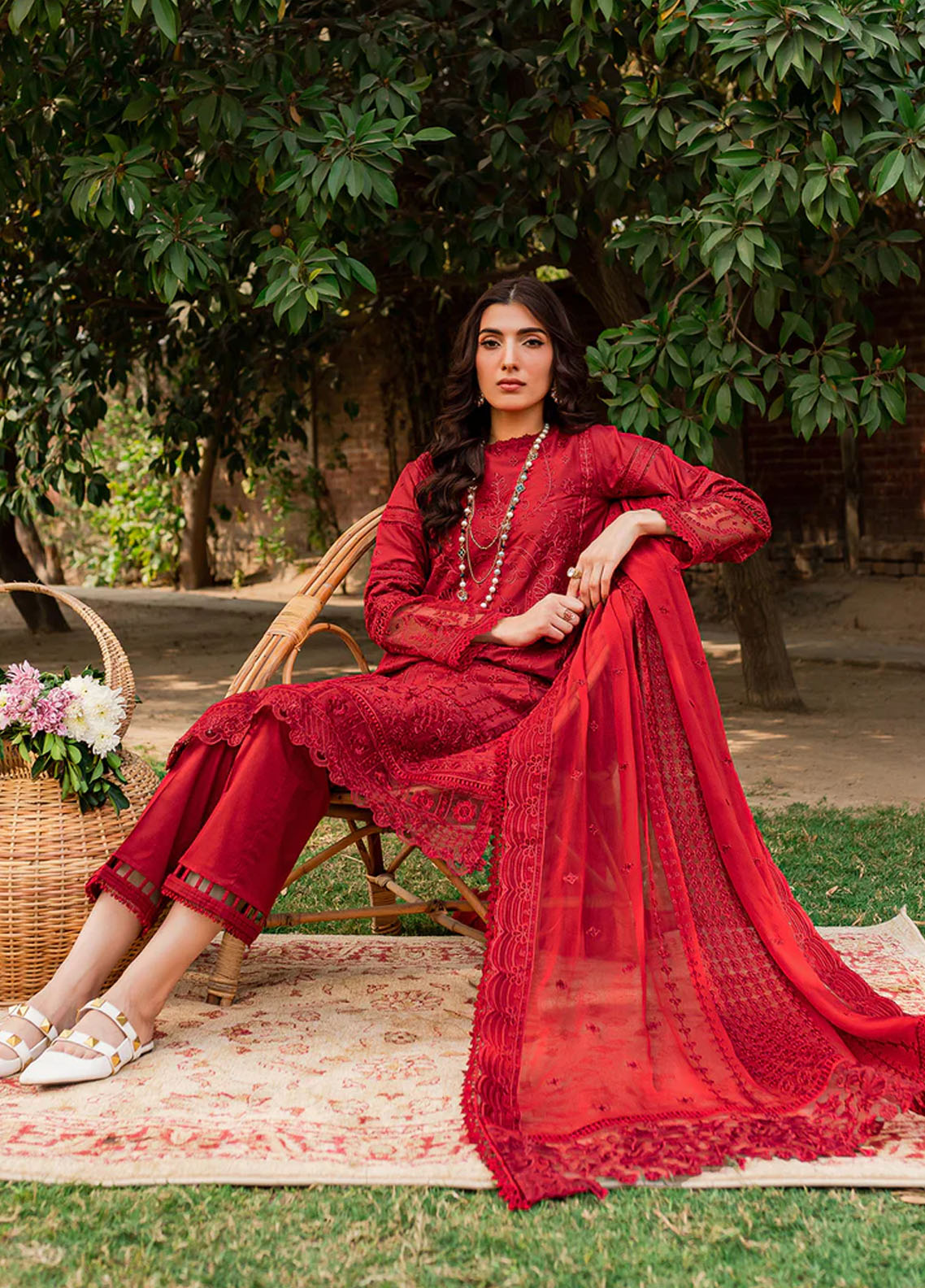 Bahaar By Farasha Eid Festive Lawn Collection 2023 02 Gulabi