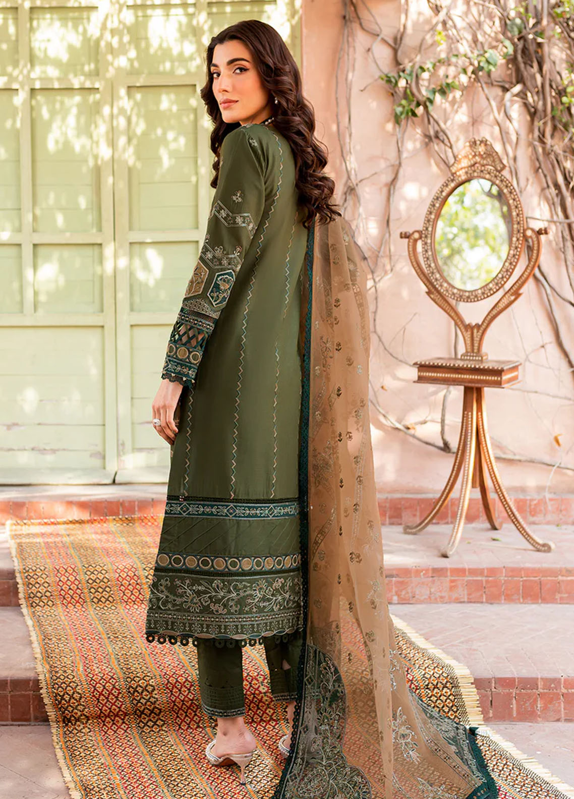 Bahaar By Farasha Eid Festive Lawn Collection 2023 03 Mehak