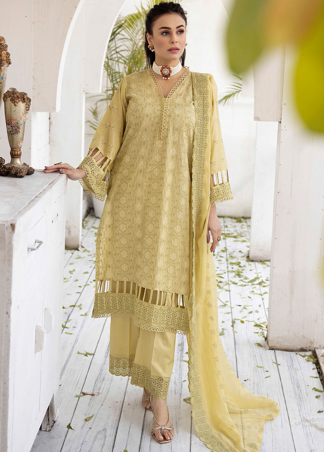 Bareeze By Aalaya Embroidered Lawn Collection 2023 Vol-2 3