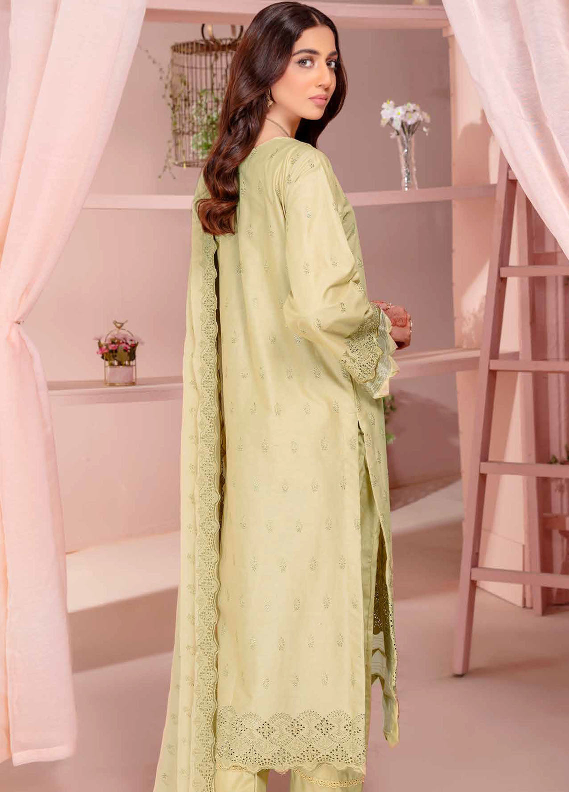 Bareeze By Aalaya Embroidered Lawn Vol-4 D-01